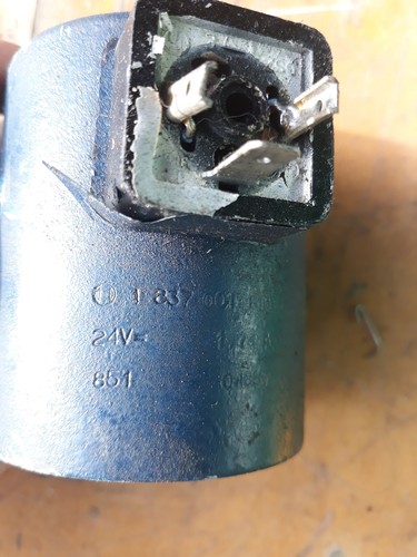 Bosch magnetic coil 24 V / S0NK 4900 - Picture 5 of 5