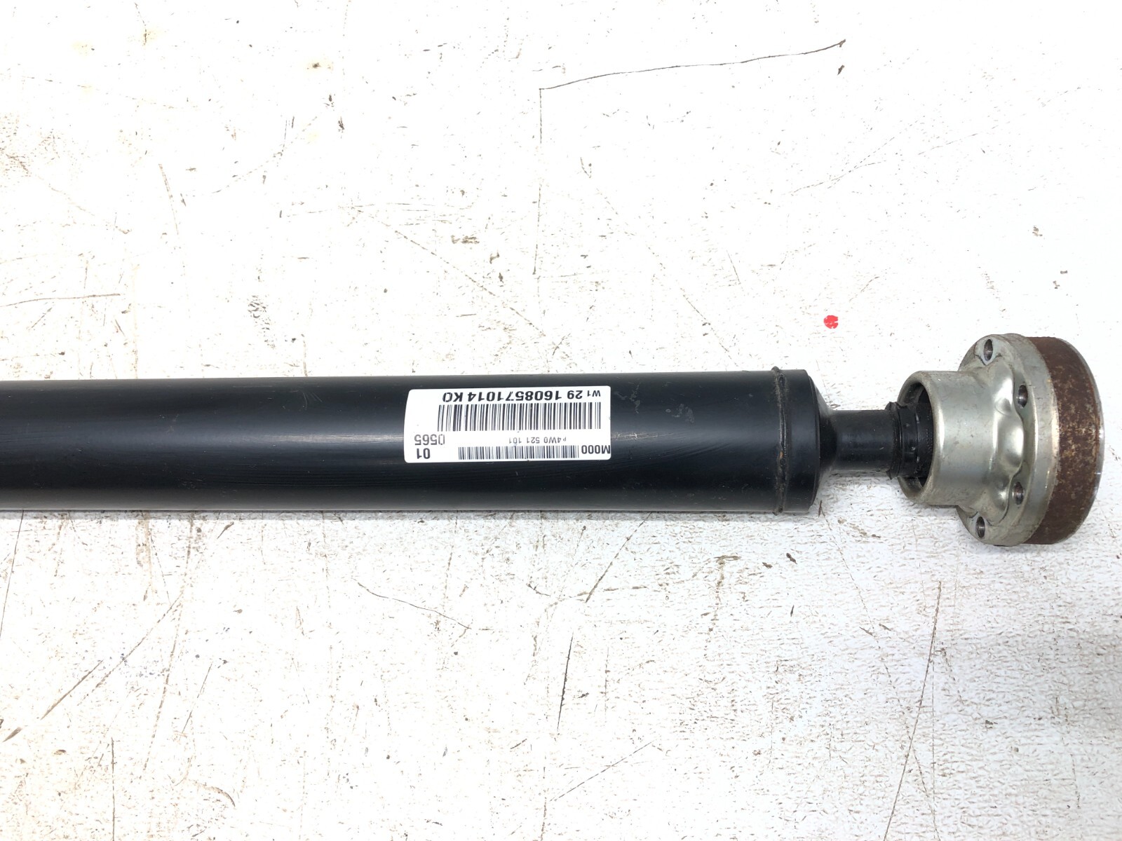 2014-2019 BENTLEY FLYING SPUR AWD REAR DRIVESHAFT DRIVE SHAFT PROPELLER OEM.