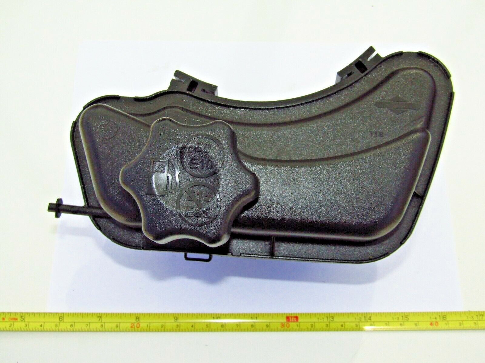 Genuine OEM Briggs & Stratton TANK-FUEL Part# 596251 47282110645 