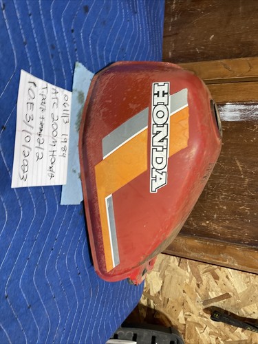 1984 Honda ATC 200 M 200m gas tank fuel tank 061 - Picture 3 of 14