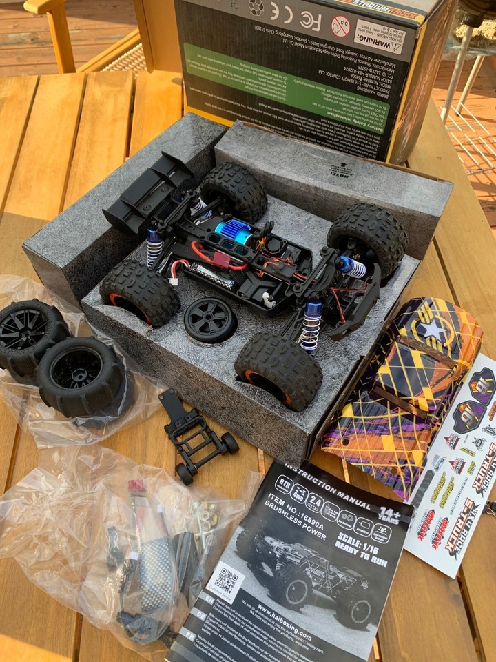 Camion RC 1/16 HAIBOXING 4x4 Sans Balais - Prêt à Rouler, Tout équipé, Idéal Tout-terrain