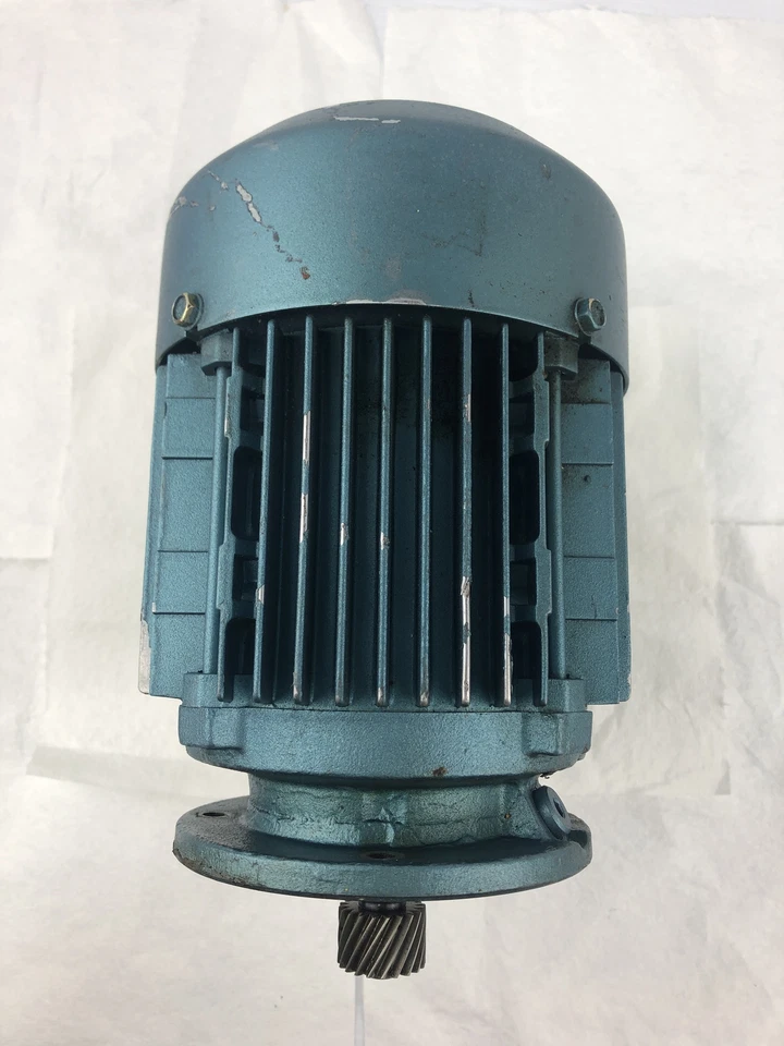 Sew Eurodrive DFT71C4 Gear Motor Class: B 1380RPM .33HP 3PH 230/380V 1.47/.85A - Image 4 of 4