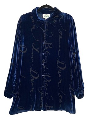 The Quacker Factory Blue Velvet Burnout Top Size L Believe Dream Love Button Up