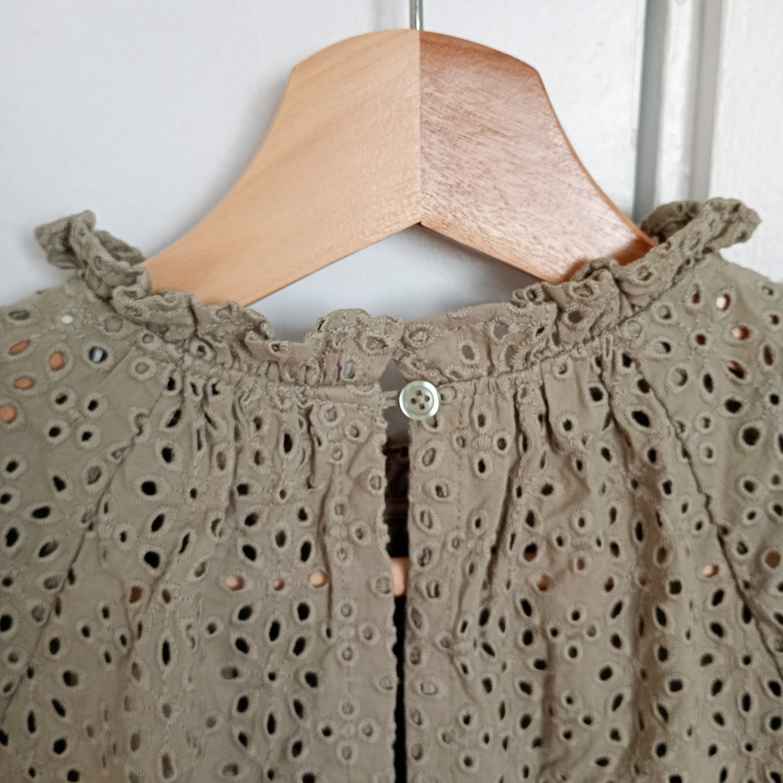 BNWT Whistles Broderie Ruffle Top in Olive - size UK 6 - RRP$239 image 7