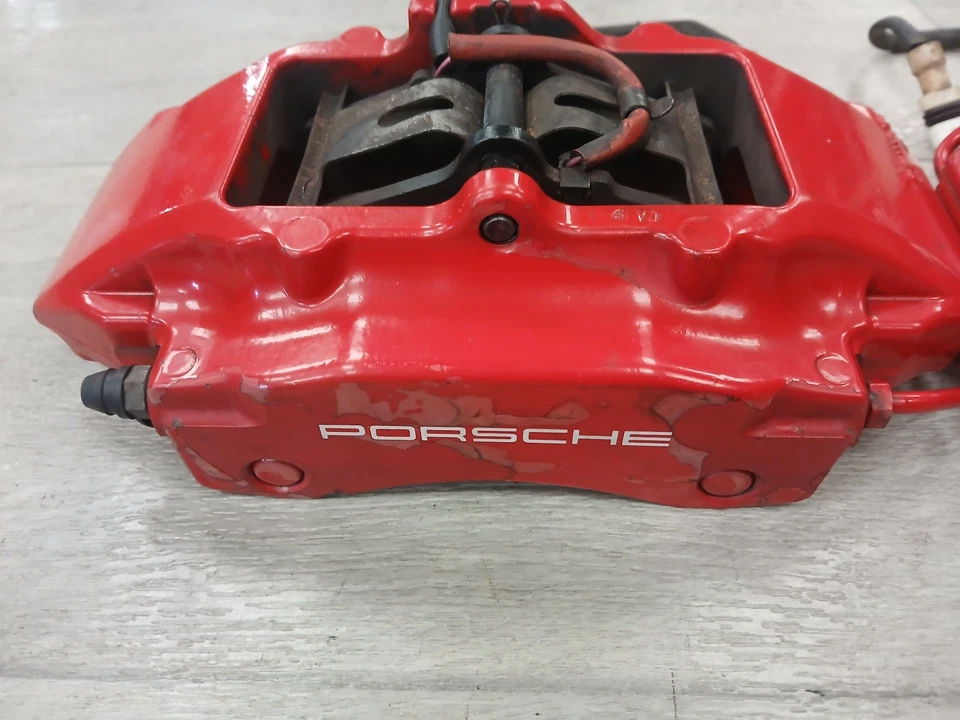 Étriers de frein arrière Brembo Porsche Boxster 986 / 996 (996352421)(996352422) - Photo 3/4