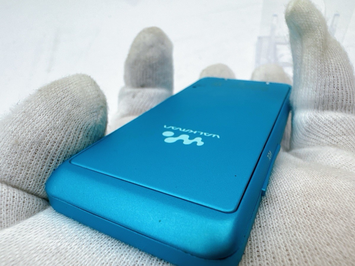 Sony Walkman NW-S784 8GB Blue Digital MP3 Player Japanese Menu