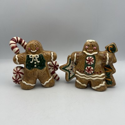 SAKURA DEBBIE MUMM Ceramic Christmas Gingerbread Salt & Pepper Shakers