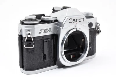 Canon AE-1 Silver 35mm Film Camera Body w/Tap From Japan 2853571 - Imagen 1 de 4