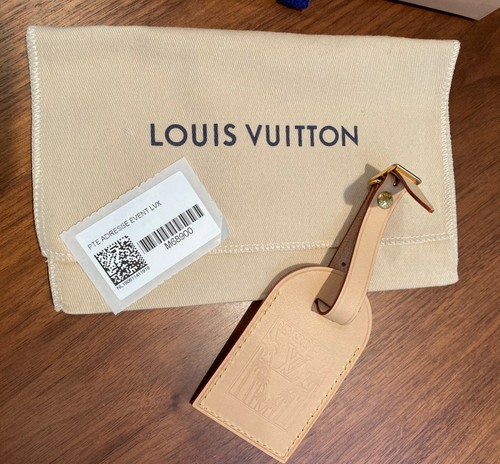 RARE Limited Edition Louis Vuitton x Beverly Hills Pop Up Store Luggage Tag - 第 1/6 張圖片