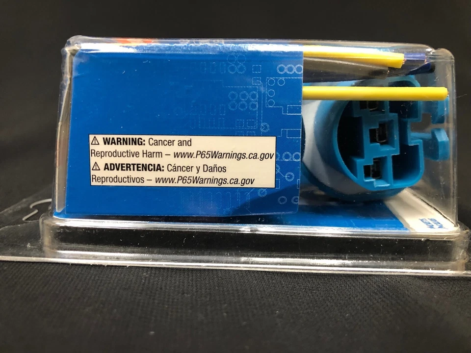 Enchufe de faros de alta temperatura Dorman Conduct-Tite 9004/9007 bombilla 84791 Foto 4 de 4