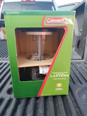 New Coleman Perfect Flow  two Mantle Propane Lantern 