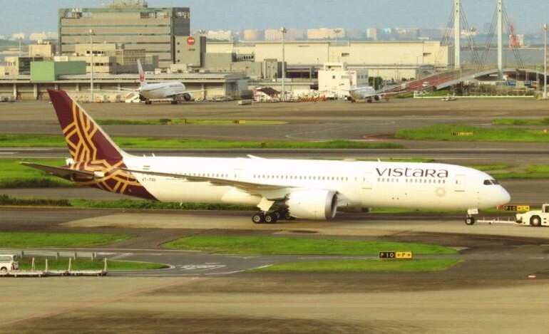 Vistara航空 Boeing 787-9 1/500 Vistara Boeing 787-9 Business Class To Paris: Up With The Best?