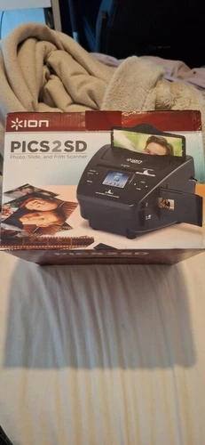 BRAND NEW ION Audio PICS2SD Photo, Slide & Film Scanner
