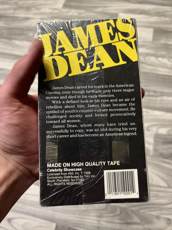 RARE JAMES DEAN 1988 DOCUMENTARY VHS VIDEO TAPE! B&W BIOGRAPHY SEALED - Image 4 of 4