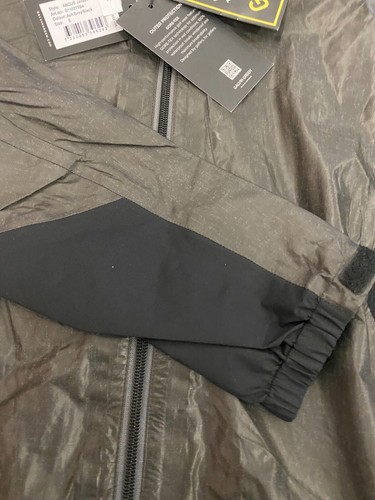 Galvin Green ANGUS Gore-Tex SHAKEDRY Jacket / S / Wayterproof Grey/ Black - Picture 9 of 15