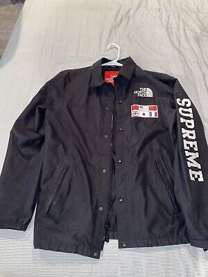 Supreme x North Face Expedition Coaches Jacket Size Medium