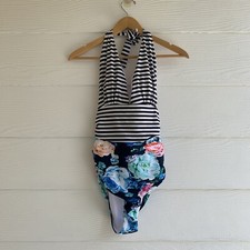 Cupshe Swimsuit Womens M Swim One Piece Striped Floral Halter Padded Ruching