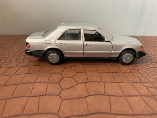 B67 1:35 CURSOR MODEL 1084 MERCEDES-BENZ 200 - 300 ED GREY. - Picture 2 of 18