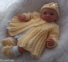 BABY KNITTING PATTERN DK 39 SARAH JANE GIRLS/REBORN DOLL PRECIOUS NEWBORN KNITS