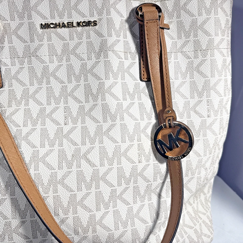 Bolso de hombro de viaje para mujer Michael Kors Jet Set Lg vainilla bellota diseñador Foto 4 de 4