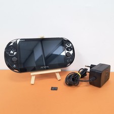 Console Sony Playstation PS Vita PCH 2004 SLIM + ALIMENTATORE ORIGINALE + SD 8GB