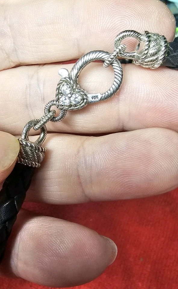 Collar de cuero trenzado con broche de corazón de plata de ley 925 circonita cúbica JUDITH RIPKA... Foto 2 de 4