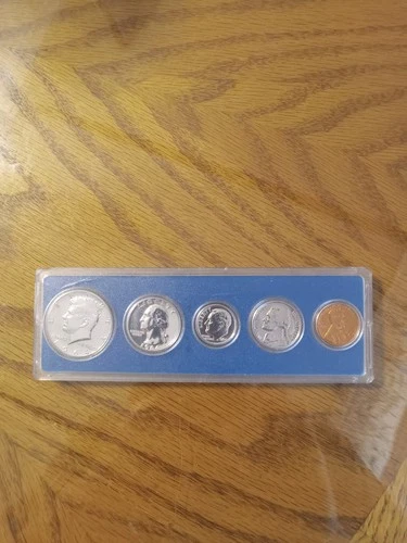 1964 Uncirculated Ment Set of 5 Coins Kennedy Half Dollar 90% Silver