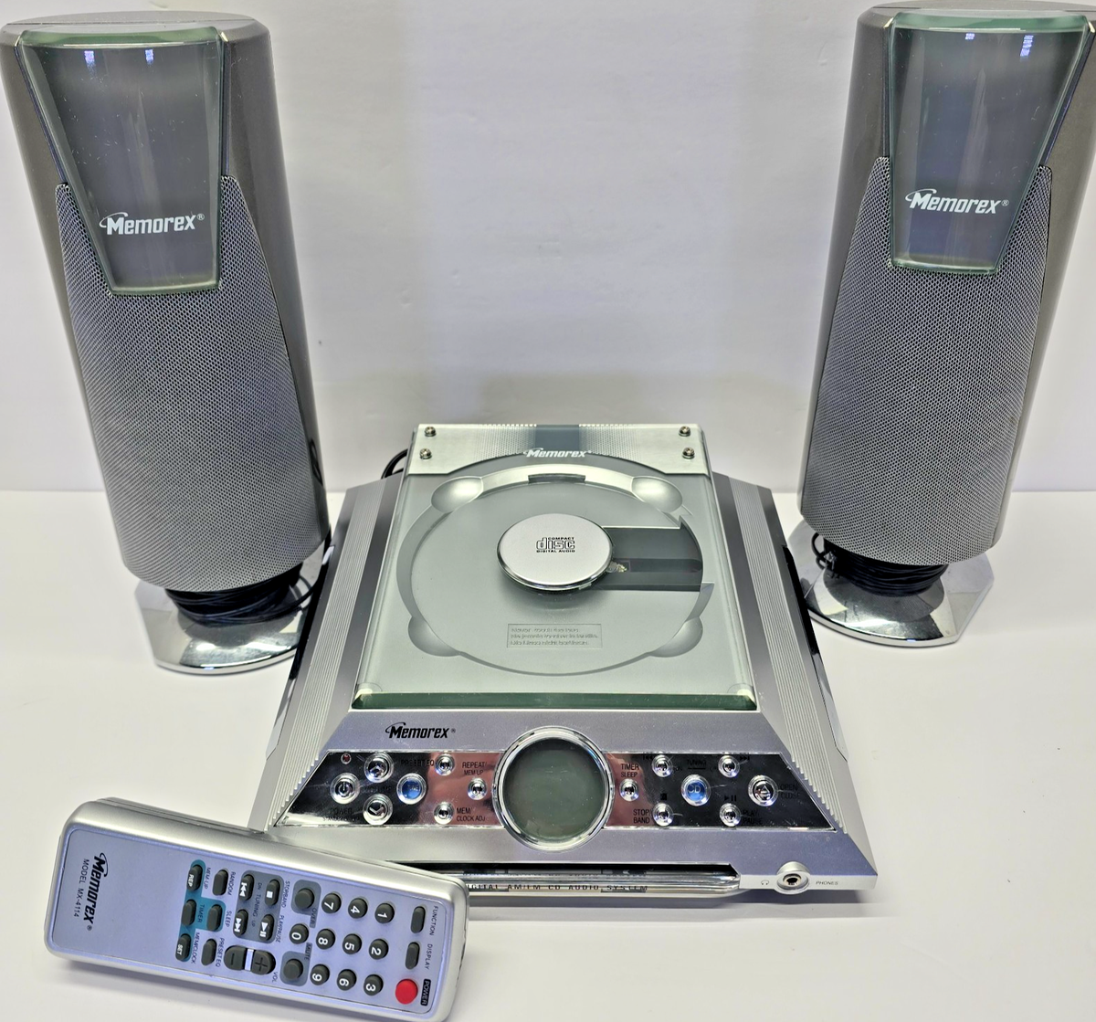MeseMoa. CD 4枚セット Memorex MX-4114 CD Player FM Radio with Speakers Tested and