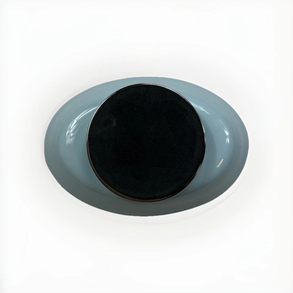 Jabonera de porcelana azul en polvo elegante con base cromada Foto 4 de 4