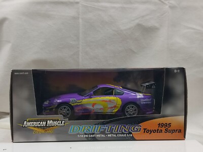 1995 Toyota Supra ダイキャストミニカー　1/18 s-l400.jpg