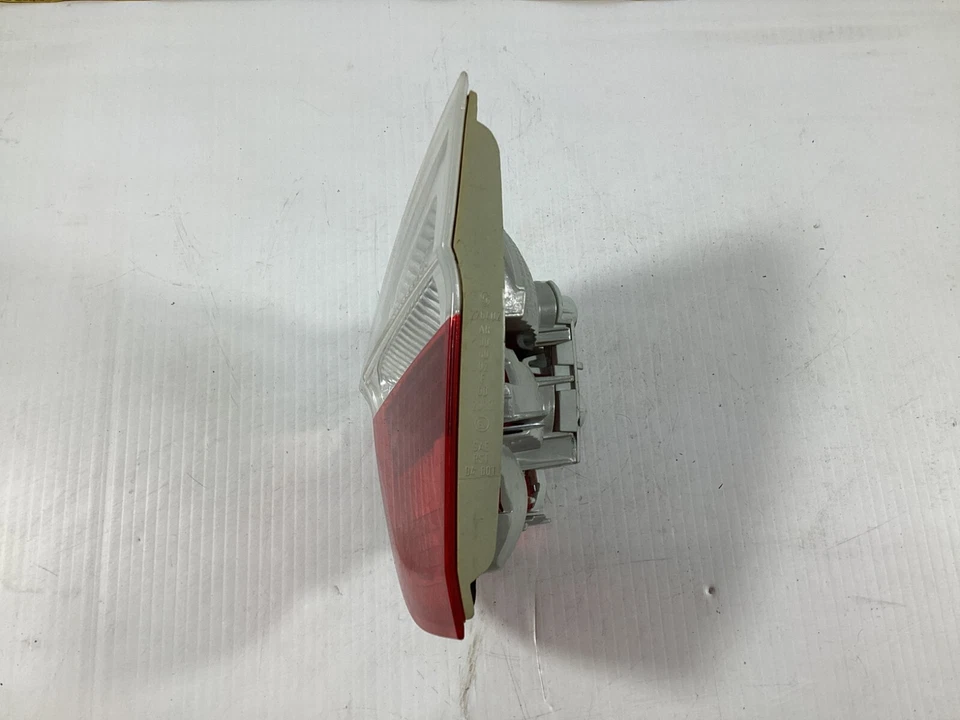 2006-2008 BMW 330 XI Rear Right Tail Lamp Part Number - 166-50238R OEM . - Image 3 of 4