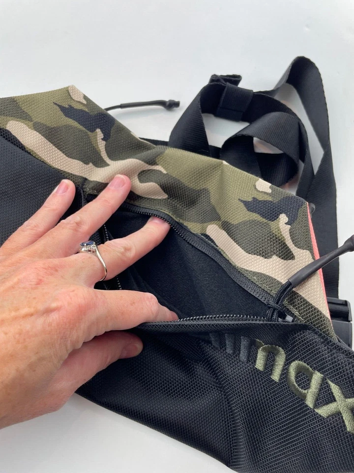 Riñonera Nike Air Max negra verde camuflaje unisex nueva sin etiquetas B72 Foto 3 de 4