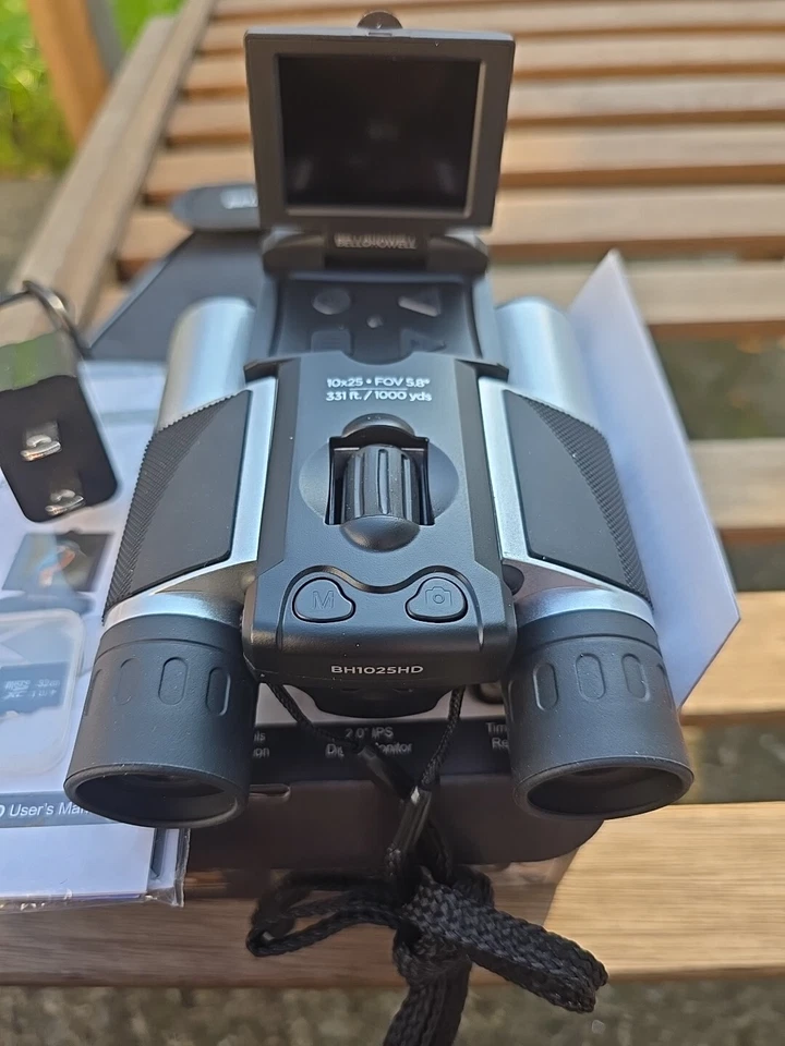 Bell & Howell BH1025HD 10x25 Binoculars - Image 2 of 3