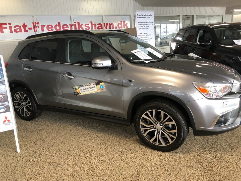 Mitsubishi asx intense