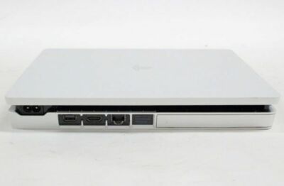 Sony PlayStation 4 - Original Glacier White 500GB (CUH2100AB02