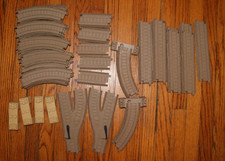 Thomas The Train Trackmaster Tan Tracks MATTEL 2009 Large Lot Of 44