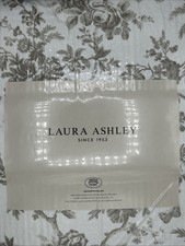 NEW Laura Ashley Queen Quilt Set, Soft Bedding Walled Garden Brown