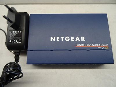 Netgear ProSafe 8-Port Gigabit Ethernet Switch GS108 v3, inkl. Netzteil Top Zust