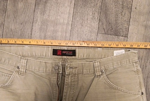 Wrangler Riggs Carpenter Pants Men's 42x32 Khaki Ripstop Straight Leg Workwear - Picture 2 of 10
