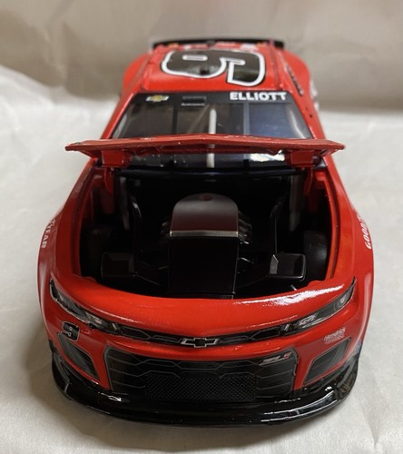Chevrolet Camaro ZL1 Chase Elliott 2024 Coca Cola - Diecast 1/24 construido a medida - Imagen 5 de 8