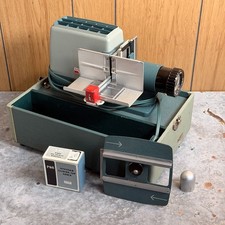 Vintage- Argus 300 Automatic Slide Projector - Turns On Needs New Bulb