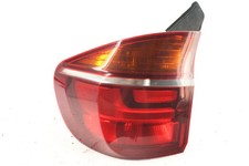 Bmw X5 E70 2010-2013 Rear Tail Light On Body (Passenger Side) 7227789