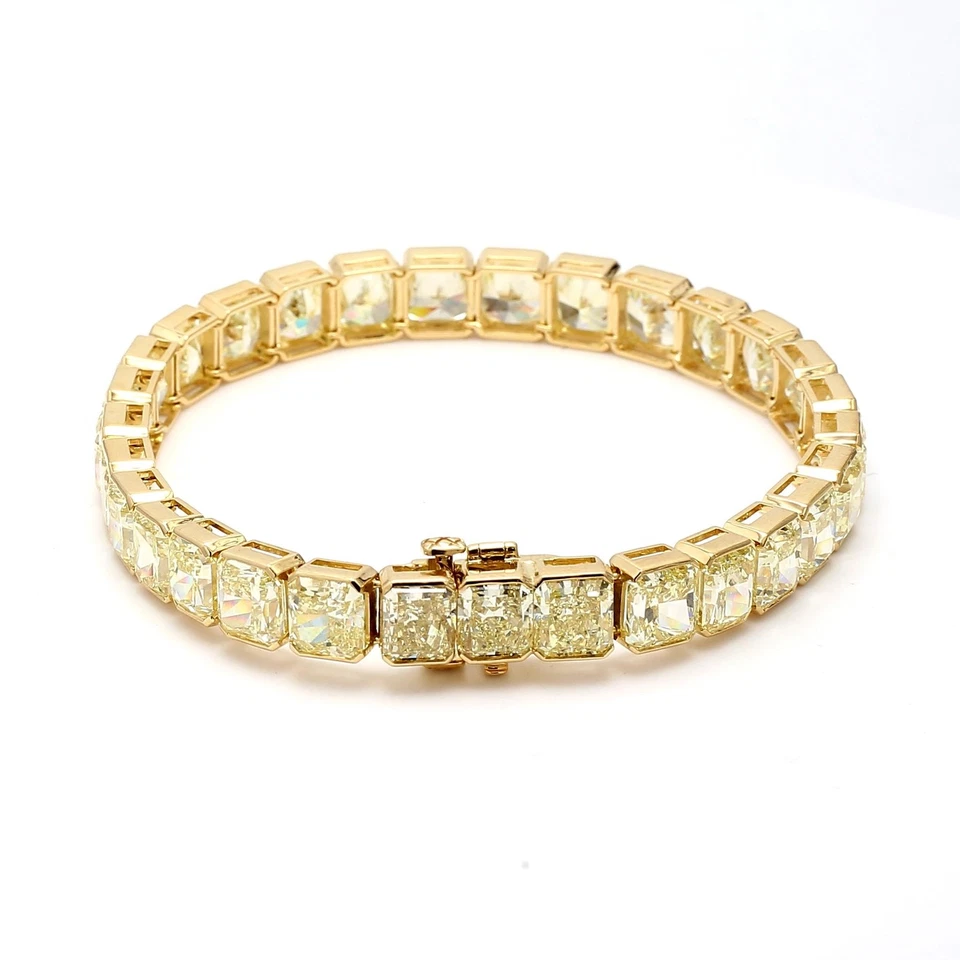 43.35 Carat Radiant Cut Fancy light yellow GIA Diamond 18K YG Tennis Bracelet - Image 4 of 4