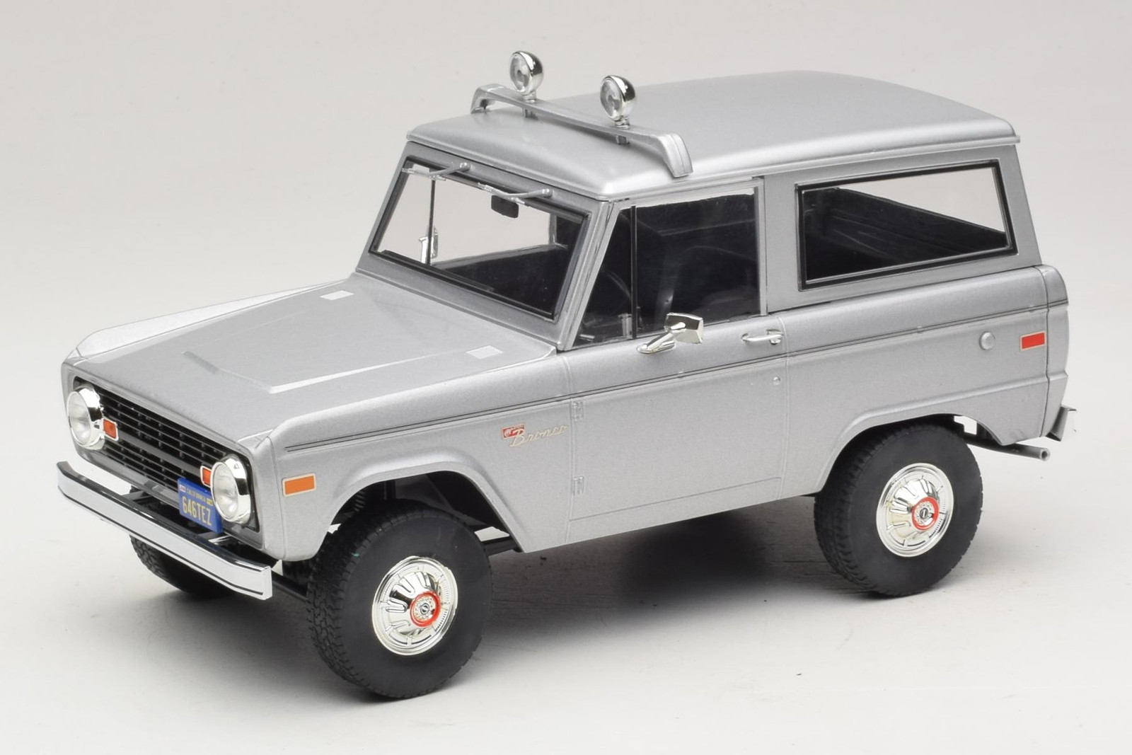 19074 Ford Bronco Speed Movie Greenlight 1/18