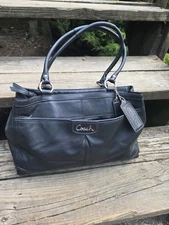 Coach Park Leather Carryall Handbag Purse F19728 Black Leather With Coach Tags