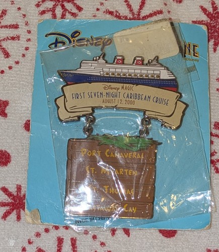 Lot Of Disney Memorabilia Lanyards/Medals & Pin - Picture 17 of 18