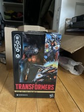 Transformers Age of the Primes Deluxe Class Cybertron Sideways