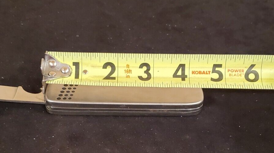 Centerville Indiana pull open advertising knife. Marked as stainless