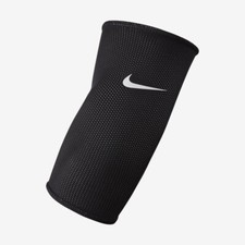 Nike Guard Lock Soccer Guard Sleeves (1 Pair) Size LARGE