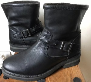 caterpillar biker boots